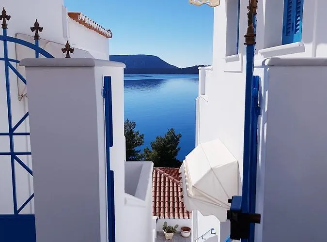 Grand Bleu Apartments&villas *