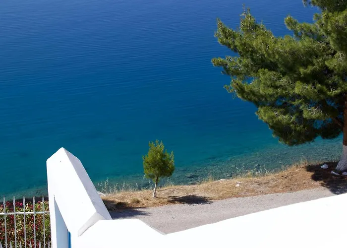 Grand Bleu Apartments&villas *