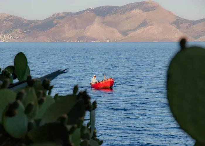 Grand Bleu & Apartamento Ermioni